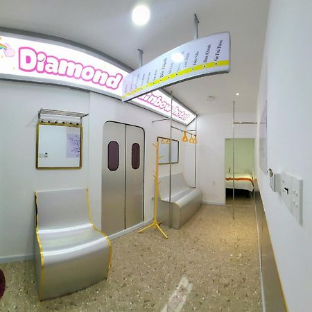 Language Exchange Hotel 3 ホーチミン市 エクステリア 写真