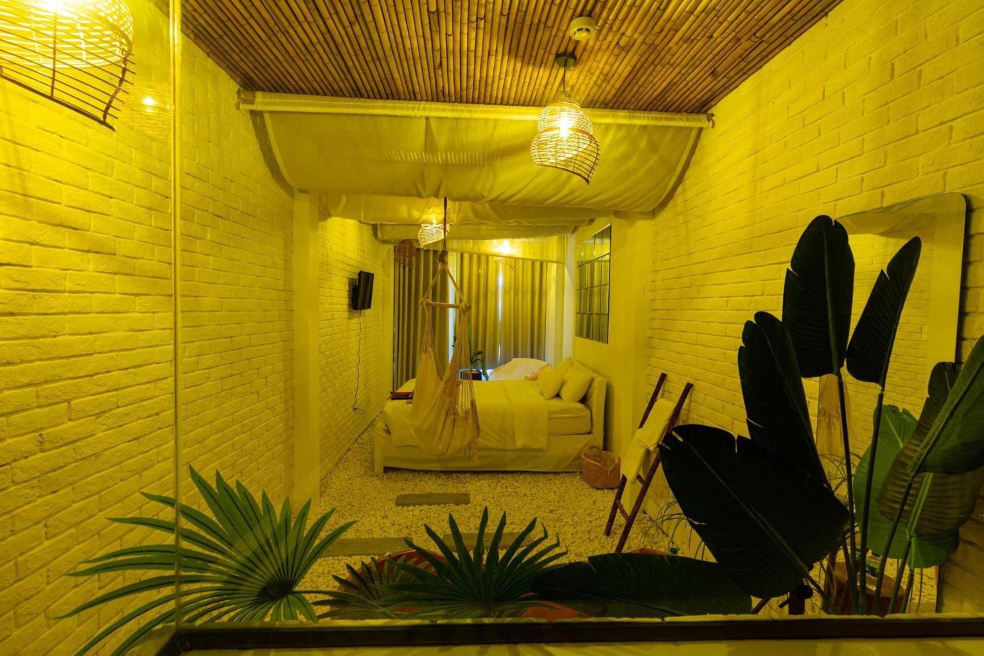 Language Exchange Hotel 3 ホーチミン市 エクステリア 写真
